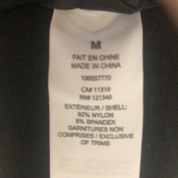 Ladies Dynamite NWT Black Seamless Racer Crop Top - Size Medium - Picture 6 of 6